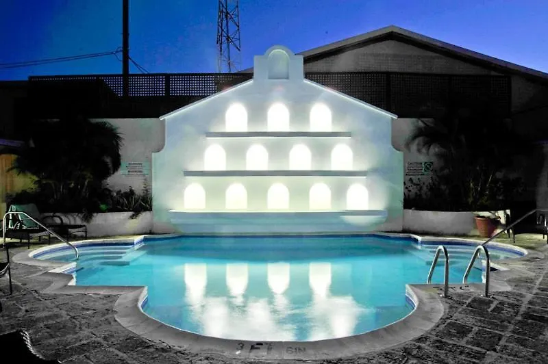 Island Inn Hotel All-Inclusive Saint Michael