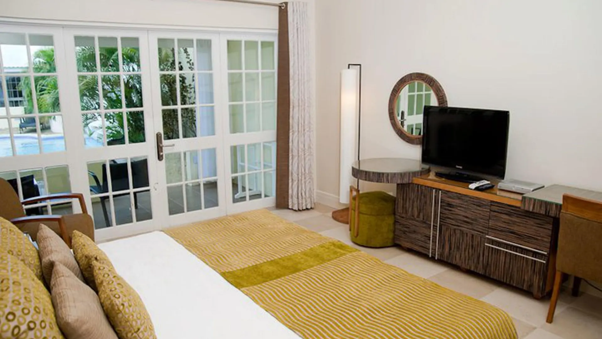 Island Inn Hotel All-Inclusive Saint Michael