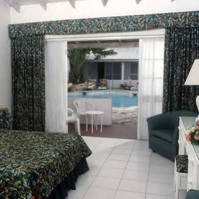 Island Inn Hotel All-Inclusive Saint Michael